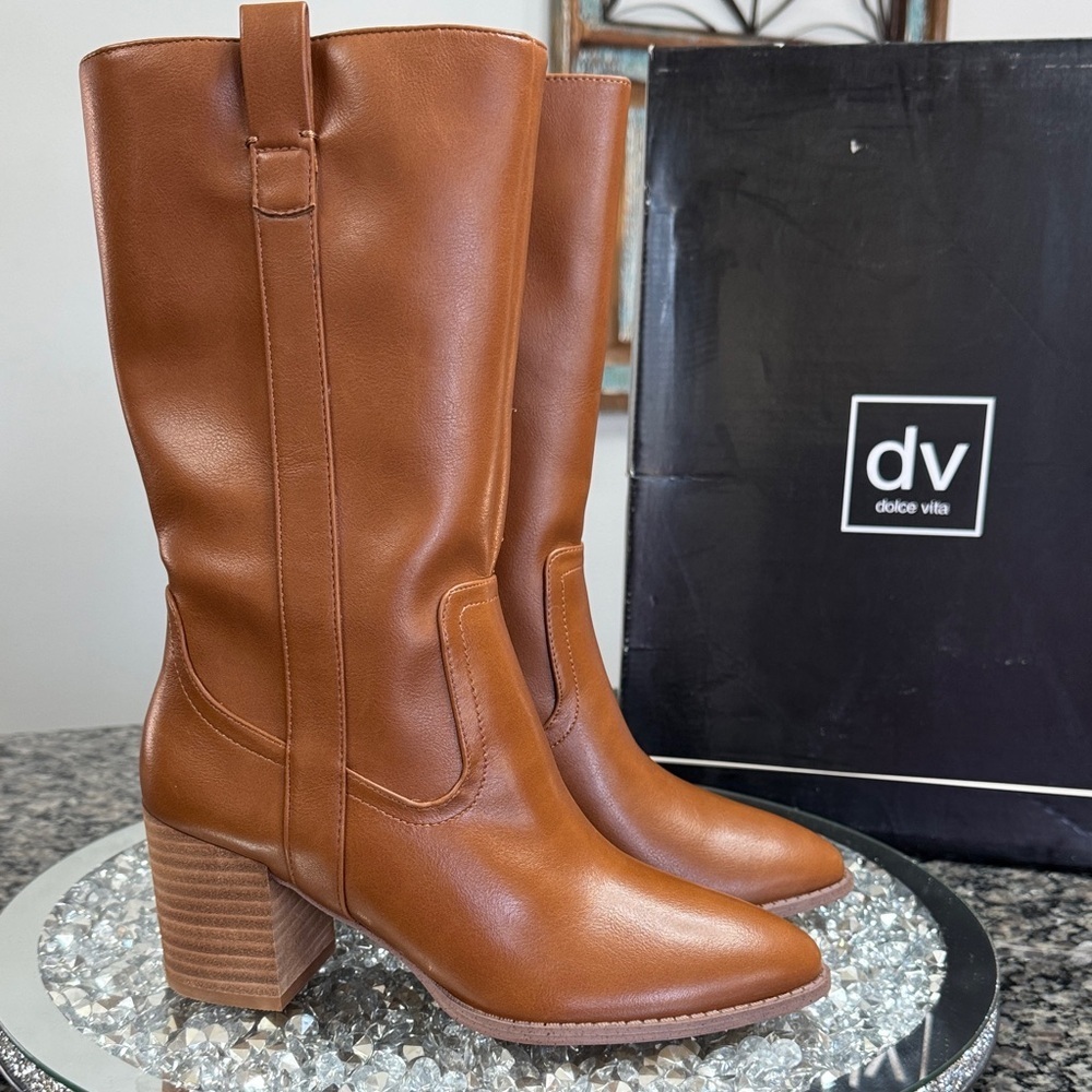 Dolce Vita Tezza Women's Camel stacked block Heeled Boots NEW 6.5